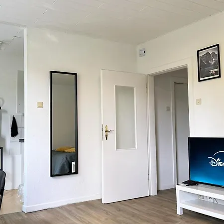 Schoenes Studioapartment Uni Naehe, Wlan, 4 Gaeste Essen Exterior photo
