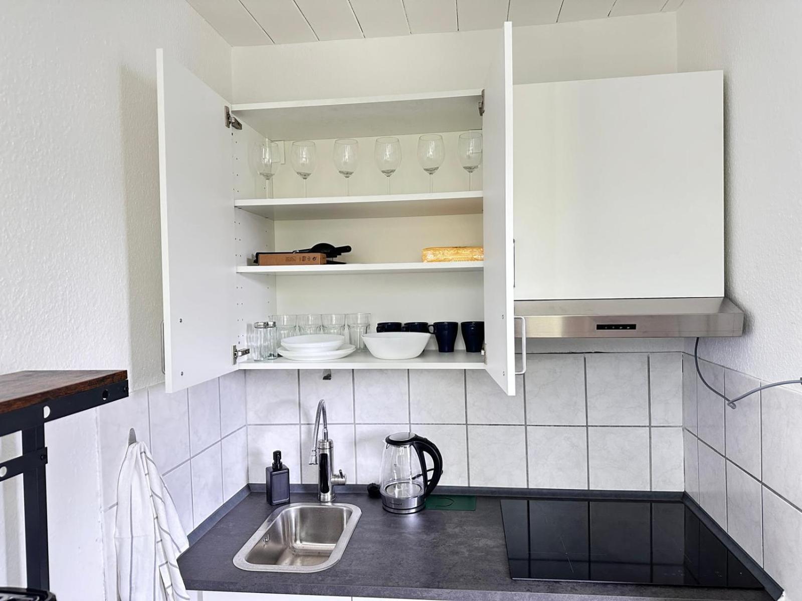 Schoenes Studioapartment Uni Naehe, Wlan, 4 Gaeste Essen